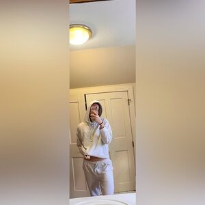 Quince cream colored sweat set